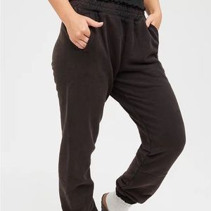 Black Aerie joggers!